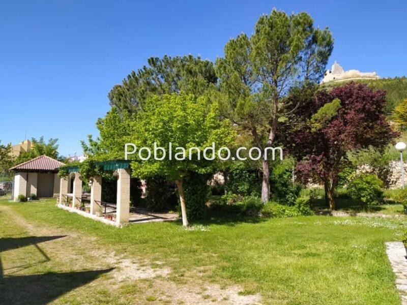 Camping y casa rural
