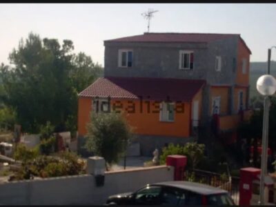 Preciosa casa en Pontons
