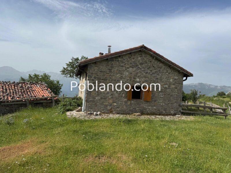 🏔️ ¡JOYAS DE ASTURIAS! Cabaña de Montaña en Salcedo de Quirós – Un refugio entre las nubes y los picos de Asturias