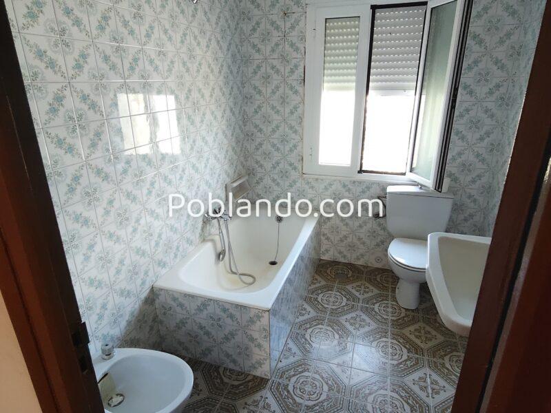 Exclusivo Conjunto Rural en Moldes: Vivienda de 200 m², Edificación de Piedra y Finca Privada.