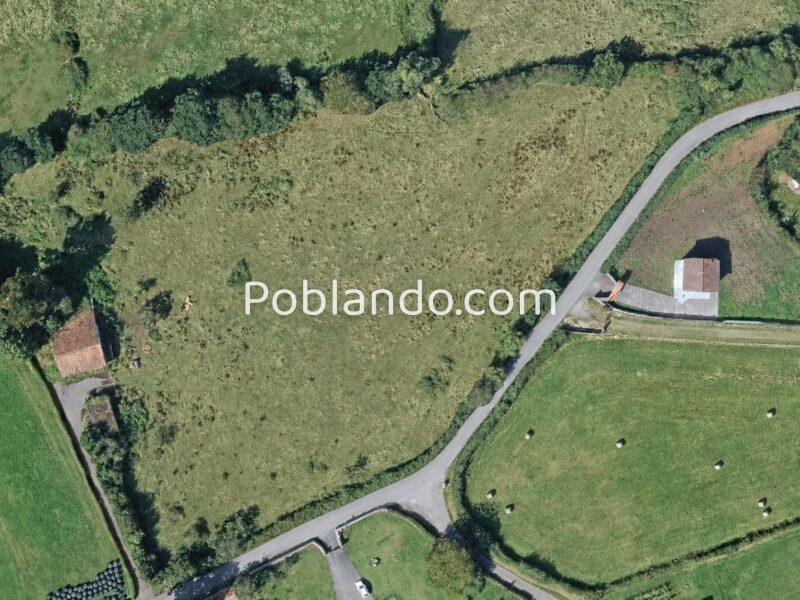 Terreno en venta con alto potencial de segregación en Fonciello (Siero) – Ideal para promotores e inversores