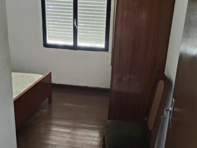 Exclusivo Conjunto Rural en Moldes: Vivienda de 200 m², Edificación de Piedra y Finca Privada.