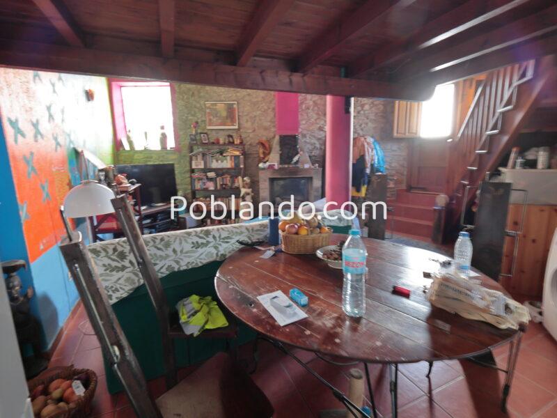Casa Rústica de Piedra en el Camino de Santiago con Jardín