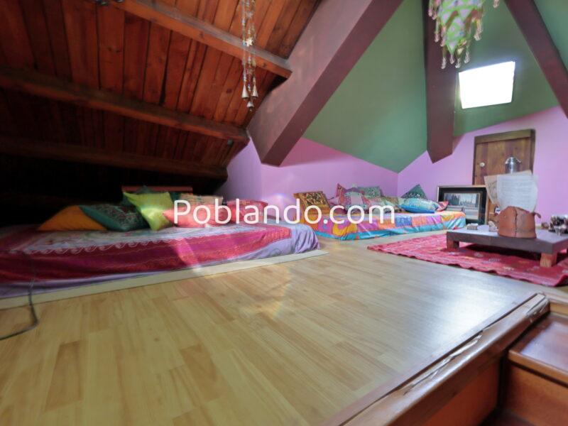 Casa Rústica de Piedra en el Camino de Santiago con Jardín