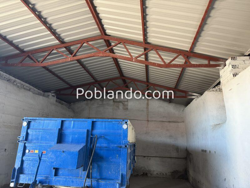 Terreno en el centro del pueblo con casa para rehabilitar