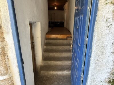 Casa de piedra en venta