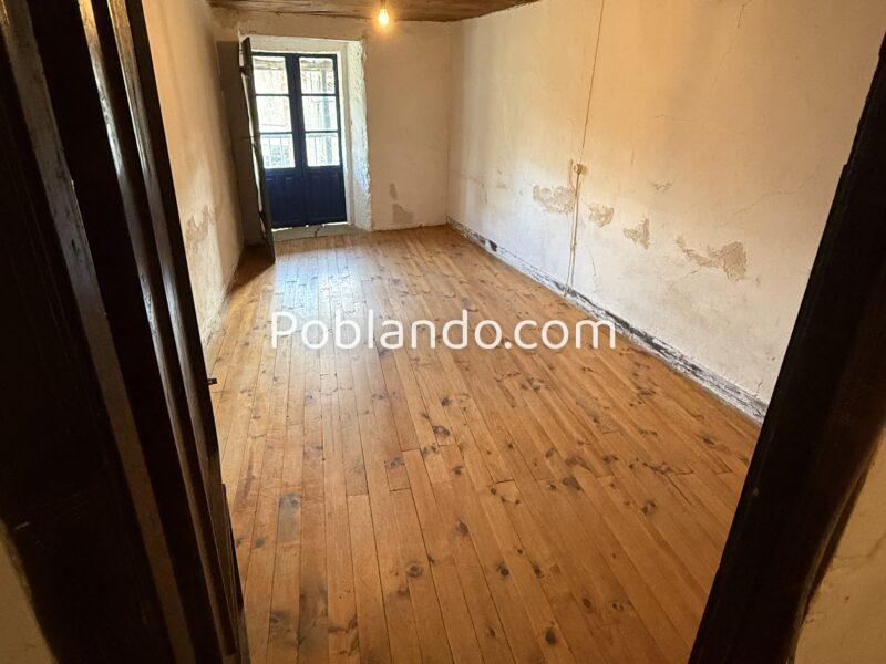 Casa de piedra en venta