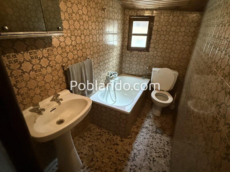 Casa de piedra en venta