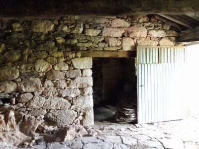 2 Construcciones + finca autosuficiente en Ribeira Sacra