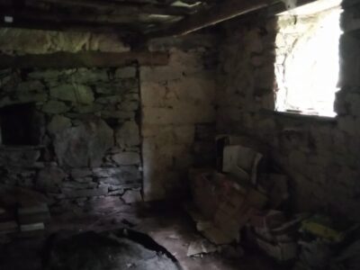 2 Construcciones + finca autosuficiente en Ribeira Sacra
