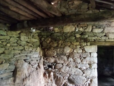 2 Construcciones + finca autosuficiente en Ribeira Sacra