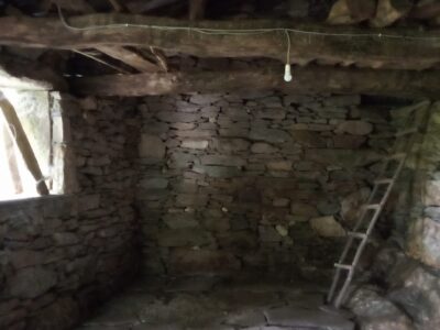 2 Construcciones + finca autosuficiente en Ribeira Sacra