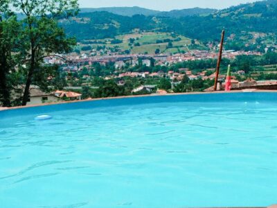 🏡 ¡Oportunidad Única en Grado (Asturias)! Finca Urbanizable de 1.300 m² Lista para Disfrutar