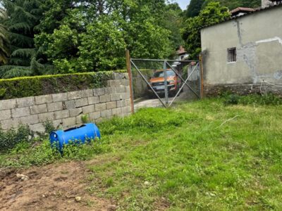 🏡 ¡OPORTUNIDAD ÚNICA EN ARRIONDAS! Finca Parcelable de 3.200 m² con Vistas a los Picos de Europa
