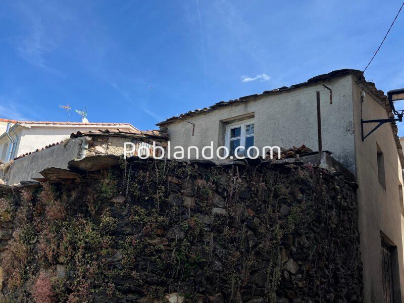 Casa de pueblo con encanto para reformar