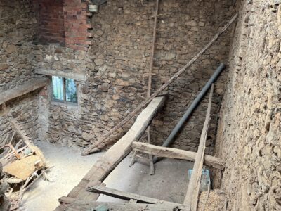 Casa de pueblo con encanto para reformar