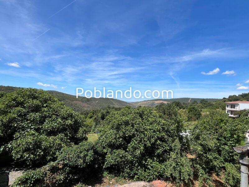 Casa de pueblo con encanto para reformar