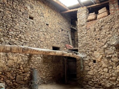 Casa de pueblo con encanto para reformar