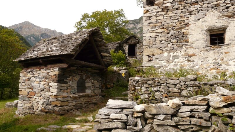 Cómo vender una casa de pueblo, finca o terreno rural