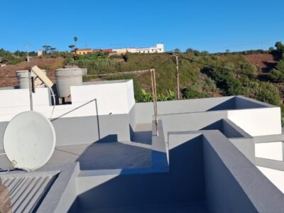 Precio: 375.000 € -5% 356.250 € Casa y Terrenos en Santa María de Guía Gran Canaria 100% HABITABLE DESDE YA