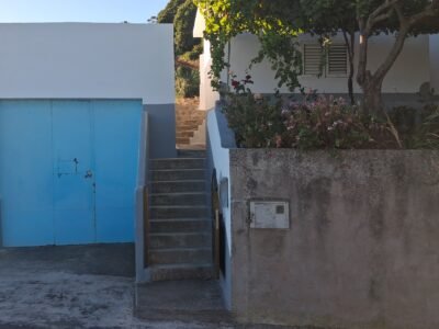 Precio: 375.000 € -5% 356.250 € Casa y Terrenos en Santa María de Guía Gran Canaria 100% HABITABLE DESDE YA