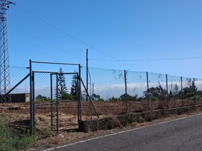 Precio: 375.000 € -5% 356.250 € Casa y Terrenos en Santa María de Guía Gran Canaria 100% HABITABLE DESDE YA