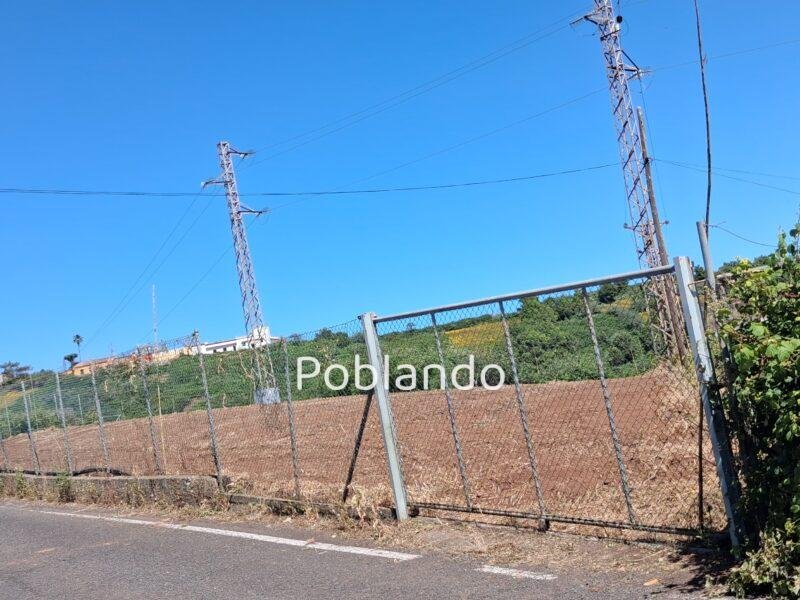 Casa y Terrenos en Santa María de Guía Gran Canaria 100% HABITABLE DESDE YA RECIEN SANEADA Y PINTADA!!!!