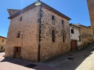 🏡 OPORTUNIDAD DE INVERSIÓN – VILLABUENA DE ÁLAVA (RIOJA ALAVESA)
