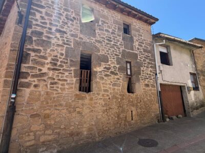 🏡 OPORTUNIDAD DE INVERSIÓN – VILLABUENA DE ÁLAVA (RIOJA ALAVESA)