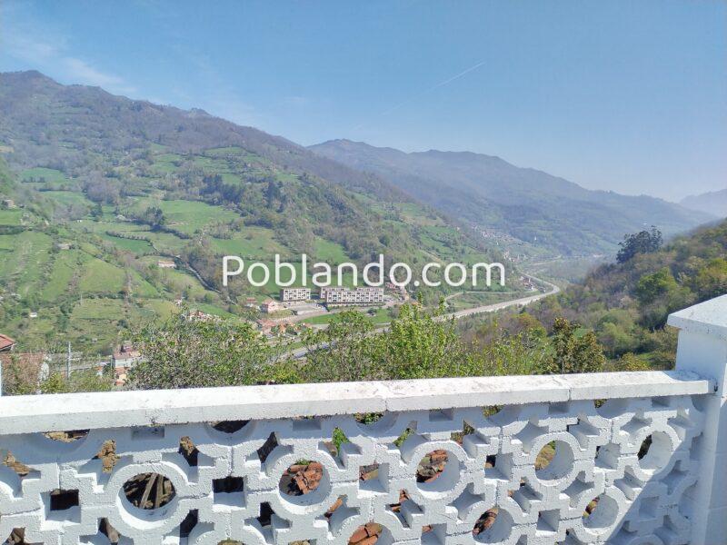 Casa en pueblo de montaña