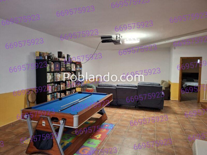 Chalet adosado 255m² con piscina,barbacoa y ocio en Otero