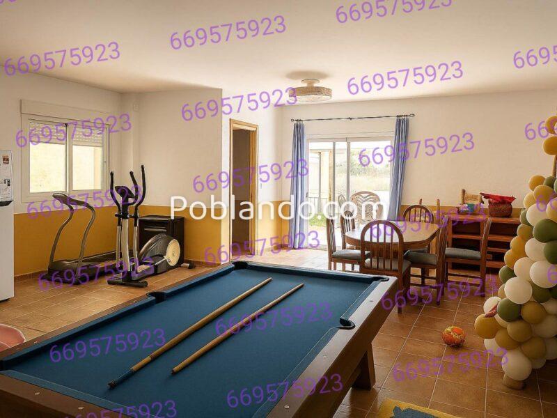 Chalet adosado 255m² con piscina,barbacoa y ocio en Otero