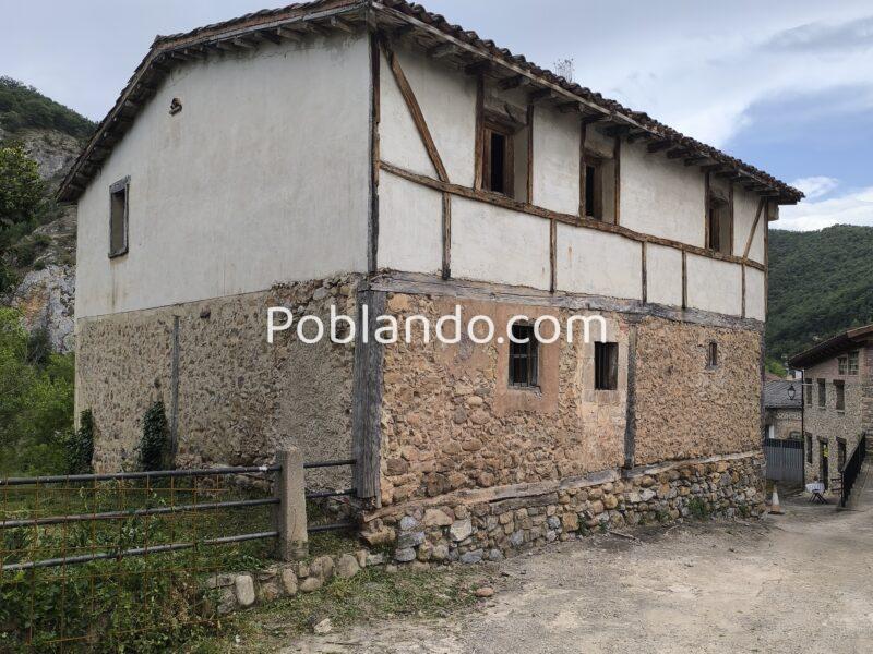 CASA CON JARDÍN. PRADILLO. CAMEROS. LA RIOJA