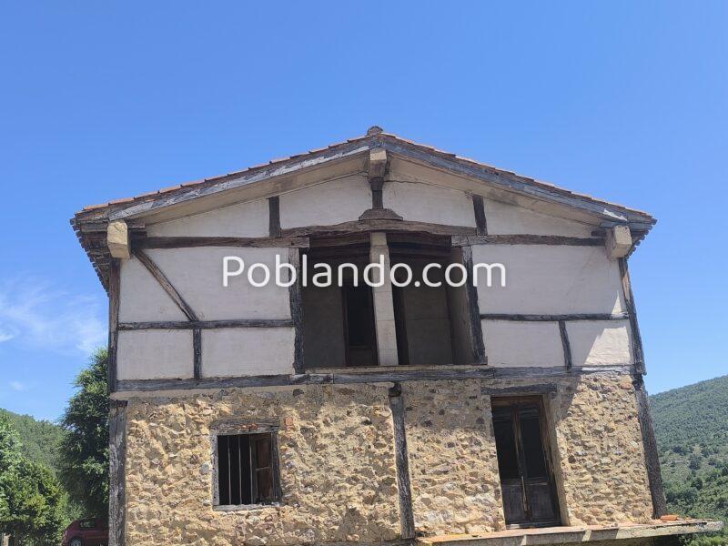 CASA CON JARDÍN. PRADILLO. CAMEROS. LA RIOJA