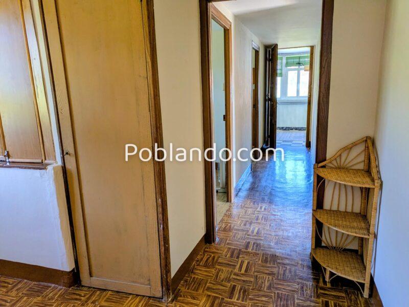 Casa unifamiliar con finca cerrada en Xunqueira de Espadañedo.