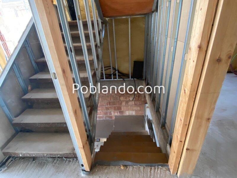 Chalet pareado en fase de acabados