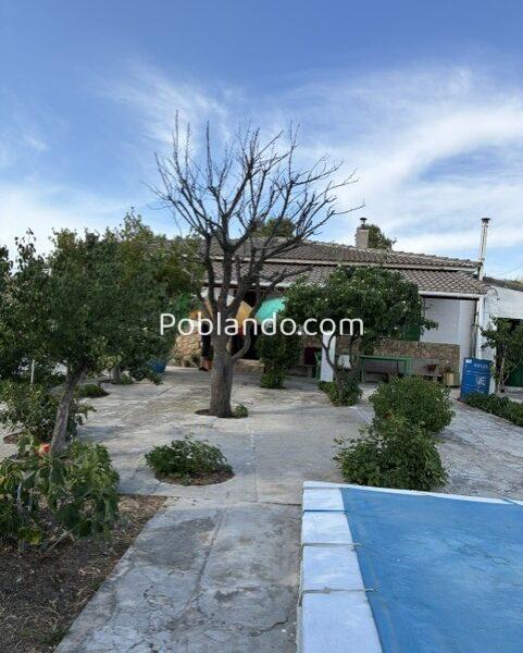 Finca rústica con vivienda legalizada