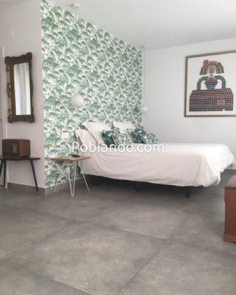 Hotel boutique en funcionamiento en Sierra de Gata · finca privada de 12 ha · alto potencial de crecimiento y ampliación.