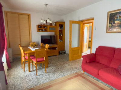 Amplia Casa en Los Navalucillos - Oportunidad Única