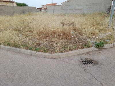 VENTA DE DOS SOLARES URBANOS