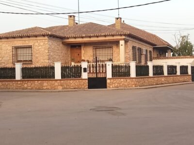 VENTA DE DOS SOLARES URBANOS