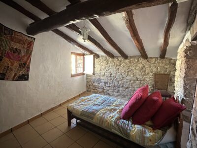 Casa de pueblo reformada en Montoliu de Segarra – encanto, tranquilidad y autenticidad