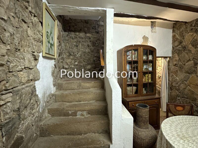 Casa de pueblo reformada en Montoliu de Segarra – encanto, tranquilidad y autenticidad