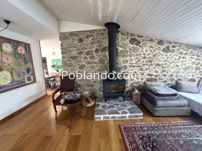 Encantadora casa de piedra reformada