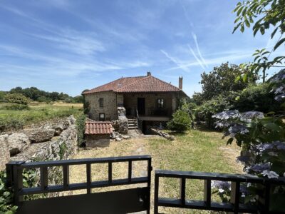 Fantástica casa de piedr reformada