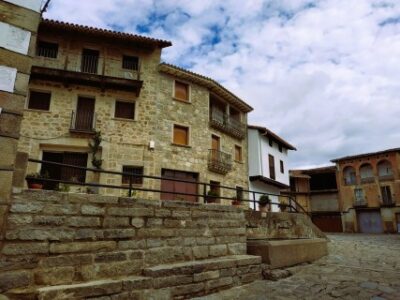 ¡EL BALCÓN PRIVADO DE LA VERA! SOLAR URBANO PREMIUM EN PASARÓN DE LA VERA