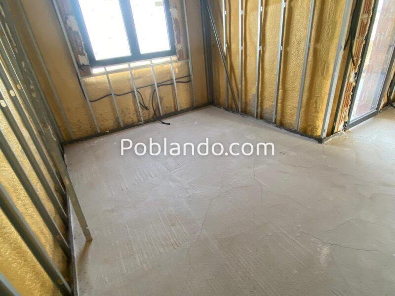 Chalet pareado en fase de acabados