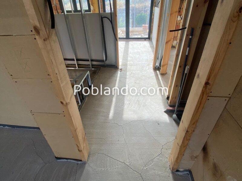 Chalet pareado en fase de acabados
