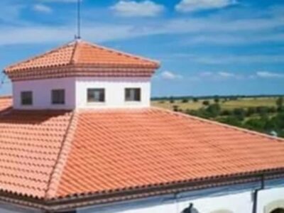 Casa RÚSTICA de 10 dormitorios