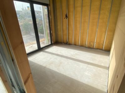 Chalet pareado en fase de acabados